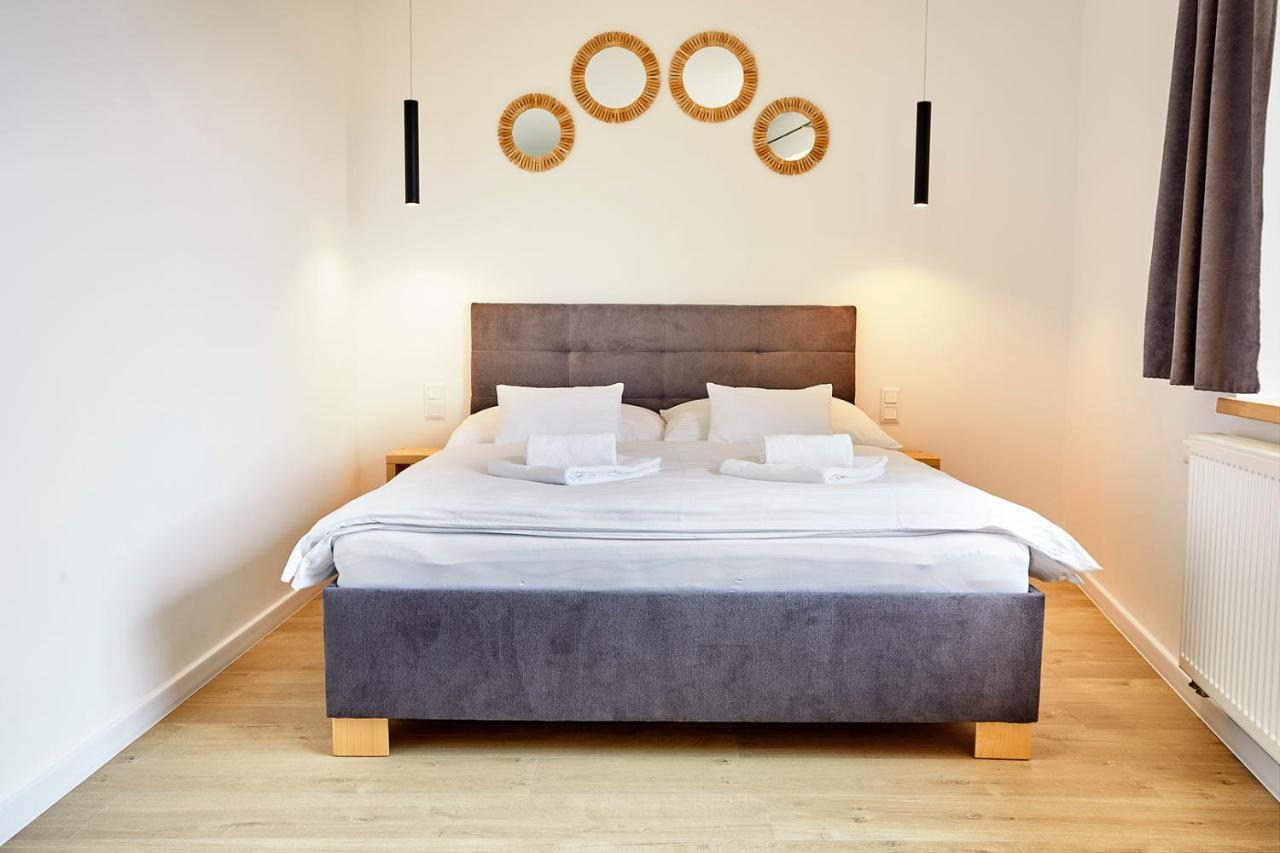 Apartmány LAMA Malatiny Esterno foto